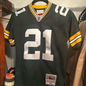 NWOT kids Green Bay Jersey